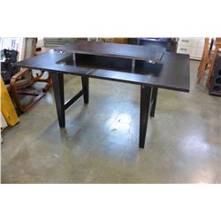 BROWN DINING TABLE WITH LEAF