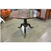 Image 2 : GEORGIAN MAHOGANY TRIPOD TEA TABLE