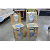 Image 2 : 2 PINE KIDS CHAIRS