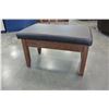 Image 2 : LEATHER FOOTSTOOL