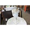 Image 2 : MARBLE TABLE LAMP