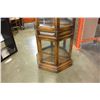Image 3 : OAK CURIO CABINET