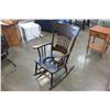 Image 2 : VINTAGE WOOD ROCKER