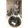 Image 1 : 2 SIGNED FIRST NATIONS PORCELAIN FIGURES AND METAL DISH