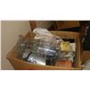 Image 2 : 2 BOXES OF ESTATE GOODS