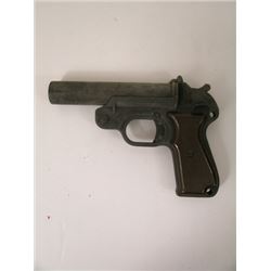 The Last Stand Lewis Dinkum (Johnny Knoxville) Gun Movie Props