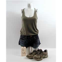 In the Blood Ava (Gina Carano) Movie Costumes