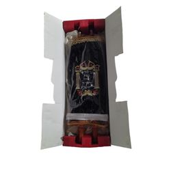 Father Figures Kyle (Owen Wilson) Torah Movie Props