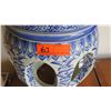 Image 3 : Blue & White Glazed Porcelain Garden Stool 18" H, 13"Dia.