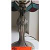 Image 3 : Stained Glass Table Lamp with Antiqued Metal Base, 15" H