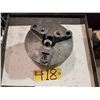Image 1 : Chuck 8" 3 jaw