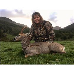 HUNT TRIP SPAIN 4-Day Hunt for Roe Deer for 1 hunter and 1 Observer in Spain