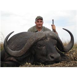 GAME TRACKERS AFRICA 7 Day 1:1 Rifle Hunt for Cape Buffalo for One Hunter
