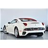 Image 5 : 2011 White Ferrari California Base Convertible