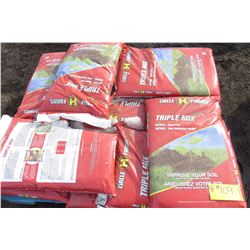 PALLET OF CIRCLE H FARMS TRIPLE MIX SOIL