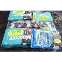 PALLET OF BIOMAX ULTRA COMPOST MANURE