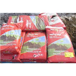 PALLET OF CIRCLE H FARMS TRIPLE MIX SOIL