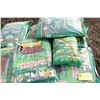 Image 1 : PALLET OF SCOTTS TURF BUILDER LAWN SOIL & CIL GOLF GREEN LAWN SOIL