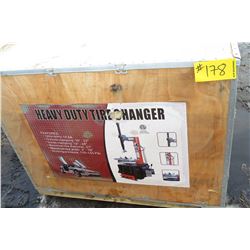 NEW HEAVY DUTY TIRE CHANGER