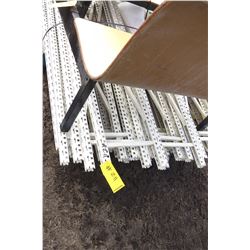 PALLET OF WHITE METAL RACKING