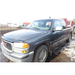 2000 GMC SIERRA 1/2 TON TRUCK