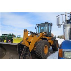 2012 CASE 721F WHEEL LOADER
