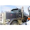Image 1 : 1998 PETERBILT TRUCK