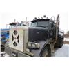 Image 6 : 1998 PETERBILT TRUCK