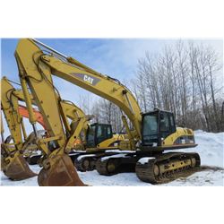 CAT 325D TRACKHOE