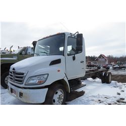 2007 HINO SINGLE AXLE CABIN CHAISE