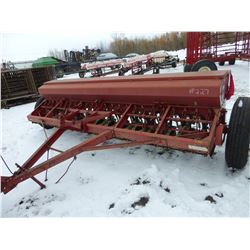 IH #10 SEED DRILL WITH FERTILIZER BOX