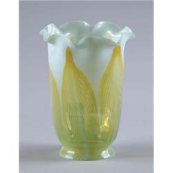 RARE TIFFANY REACTIVE GLASS SHADE