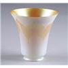 Image 1 : QUEZAL ART GLASS SHADE