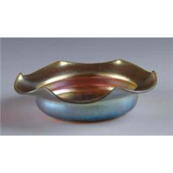 STEUBEN RUFFLED BOWL