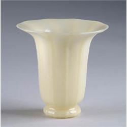 STEUBEN SHADE VASE