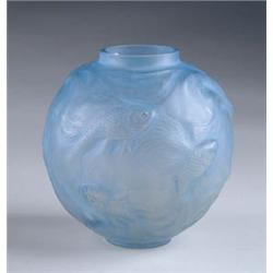 LALIQUE FORMOSA VASE
