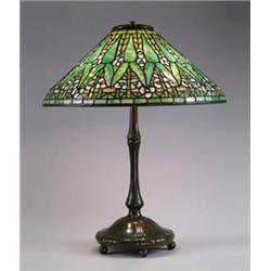 TIFFANY ARROWROOT TABLE LAMP