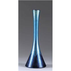 TIFFANY IRIDESCENT VASE