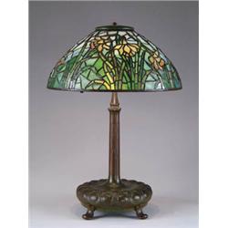 TIFFANY DAFFODIL TABLE LAMP