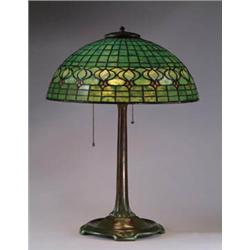 TIFFANY POMEGRANATE TABLE LAMP