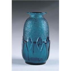 DAUM NANCY VASE