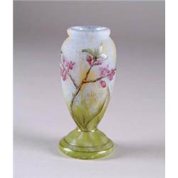 DAUM NANCY CAMEO VASE