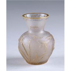 DAUM NANCY CAMEO VASE