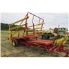 Image 1 : NEW HOLLAND 1002 BALE WAGON
