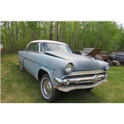 1954 FORD VICTORIA CRESTLINE