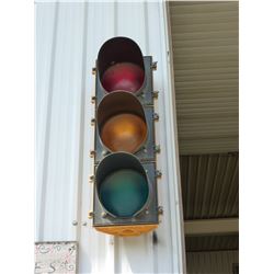 TRAFFIC LIGHT BANK
