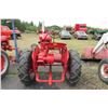 Image 2 : FARMALL A TRACTOR