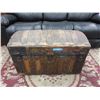 Image 1 : Vintage Dome Shipping Trunk