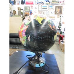 12" Black Electric Globe Lamp