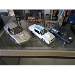3 Scale Model Die-Cast Cars